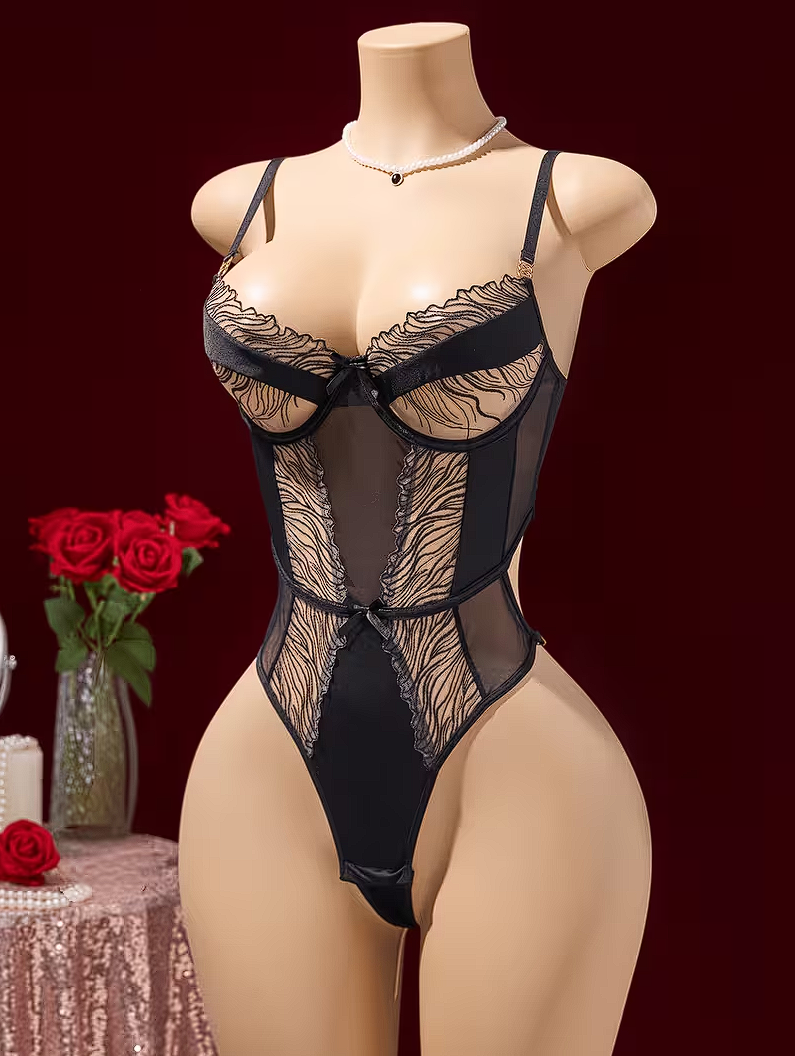 Body de encaje negro efecto animal print
